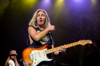 Lynyrd Skynyrd in concert
