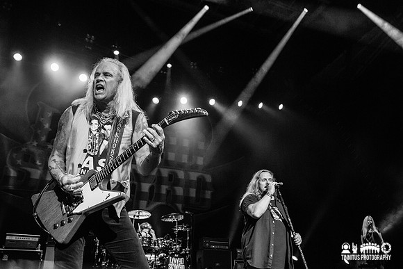 Lynyrd Skynyrd in concert