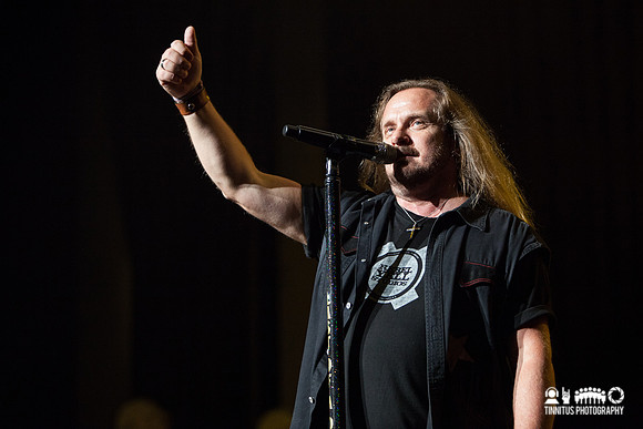 Lynyrd Skynyrd in concert