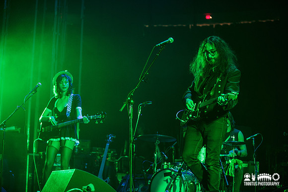 Ghost Of A Saber Tooth Tiger in concert