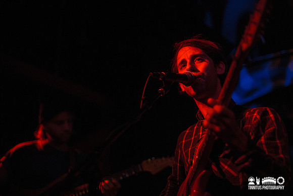 EZTV in concert