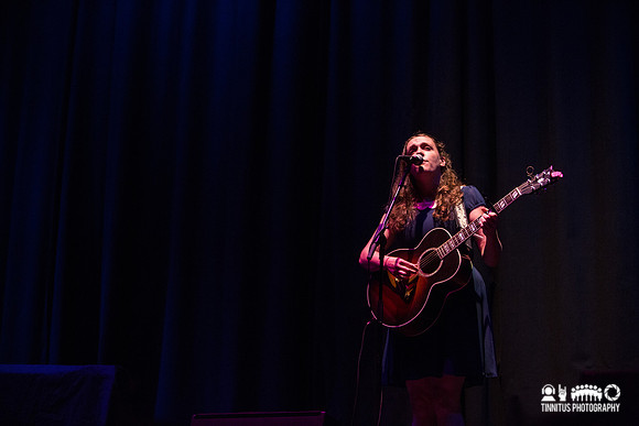 Lucy Wainwright Roche in concert