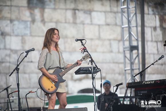 Feist in concert