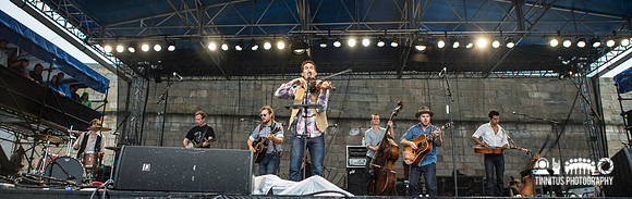 Old Crow Medicine Show in concert