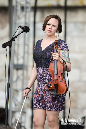 Kingsley Flood in concert