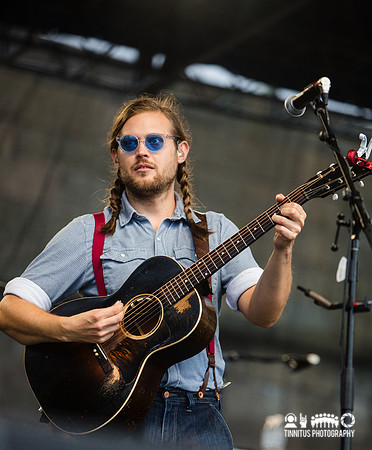 Old Crow Medicine Show in concert