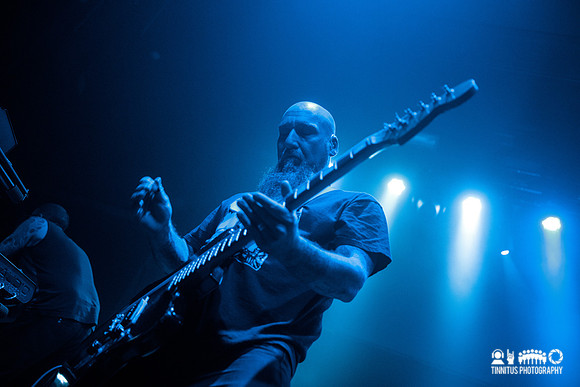 Neurosis in concert