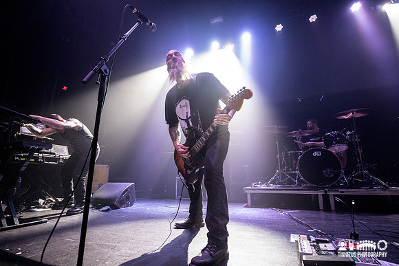 Neurosis in concert