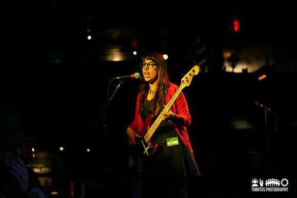 Girlfriends in concert