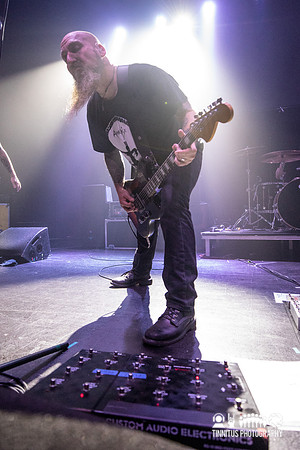 Neurosis in concert