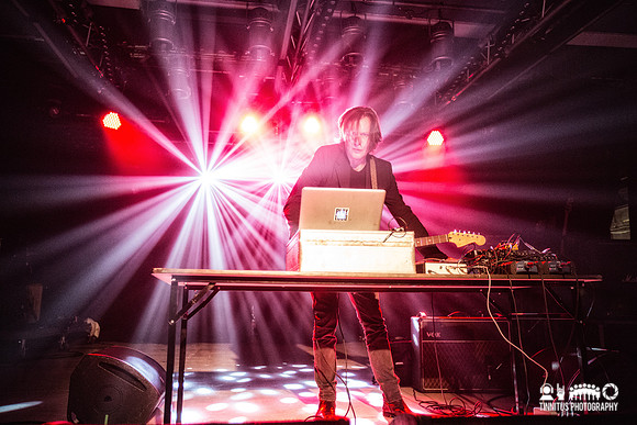 Fennesz in concert
