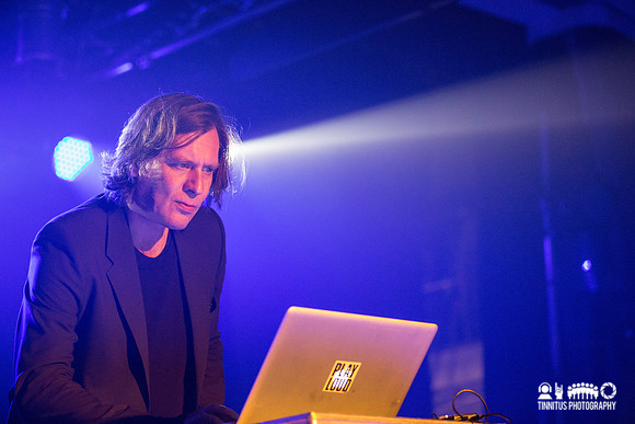 Fennesz in concert