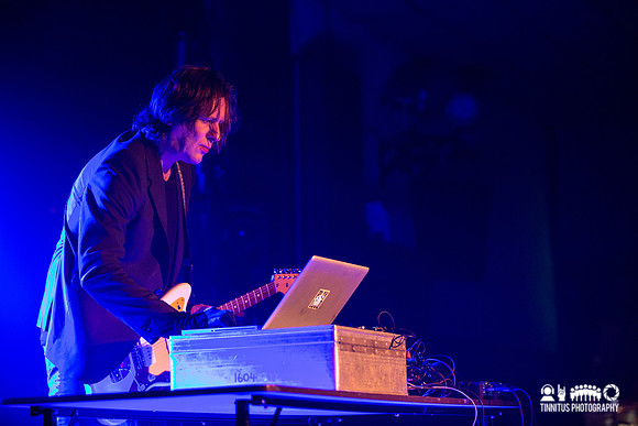 Fennesz in concert
