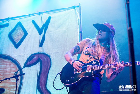 BOYTOY in concert