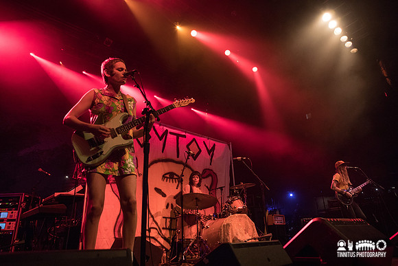 BOYTOY in concert