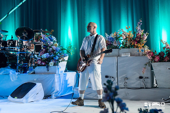 Faith No More in concert
