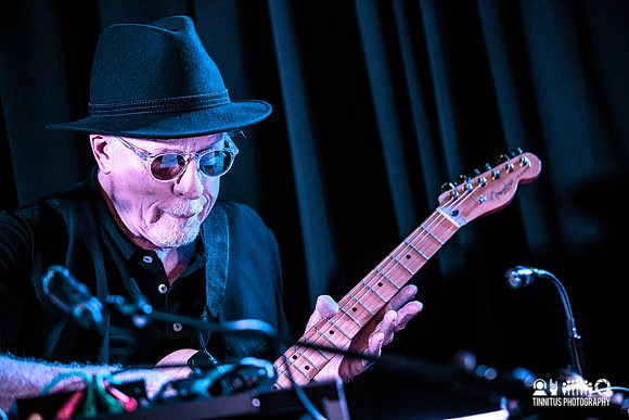 Rhys Chatham in concert