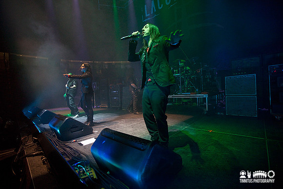 Lacuna Coil in concert