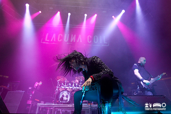 Lacuna Coil in concert