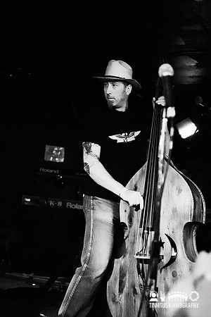 The Legendary Shack Shakers in concert