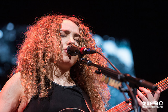 Tal Wilkenfeld in concert