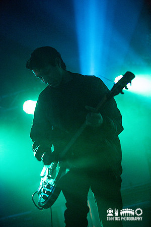 Dirty Beaches in concert