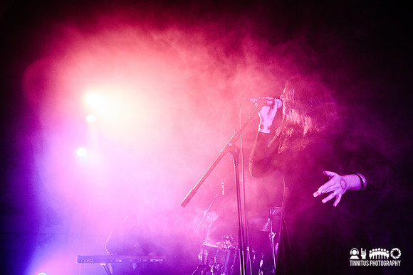 Jess And The Ancient Ones in concert