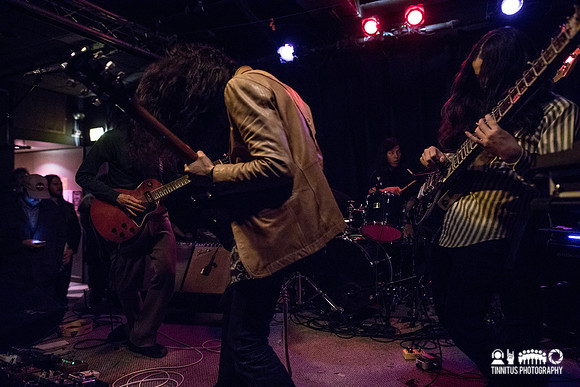 Kikagaku Moyo in concert