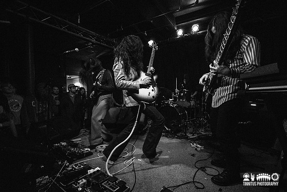 Kikagaku Moyo in concert