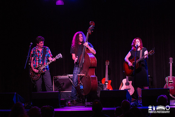 Lydia Loveless in concert