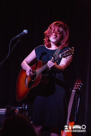 Lydia Loveless in concert