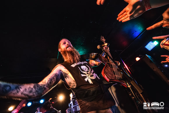 Black Tusk in concert