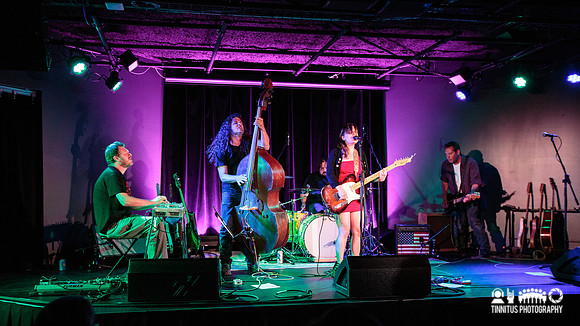 Lydia Loveless in concert