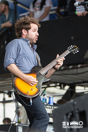 Dawes in concert