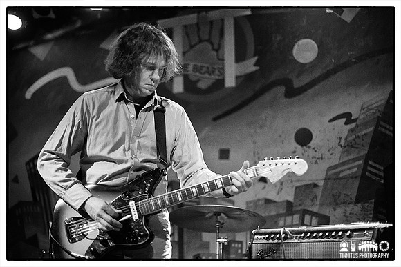 Chris Brokaw in concert