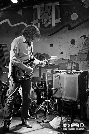 Chris Brokaw in concert