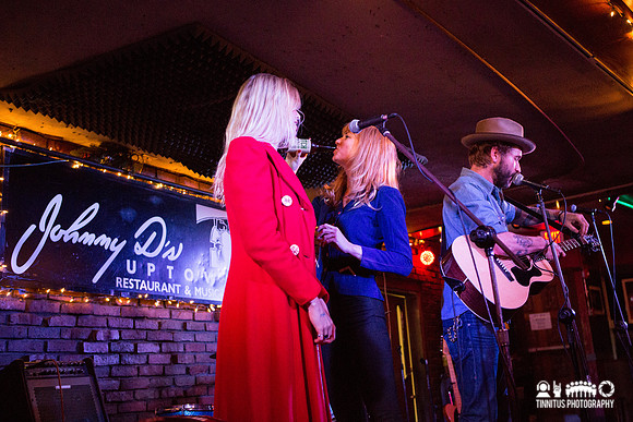 Joe Fletcher and The Wrong Reasons in concert