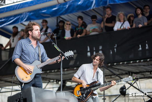 Dawes in concert