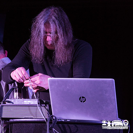Jason Lescalleet and Graham Lambkin in concert
