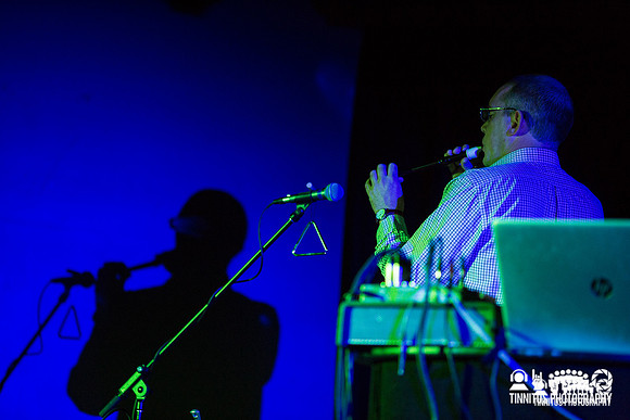 Jason Lescalleet and Graham Lambkin in concert