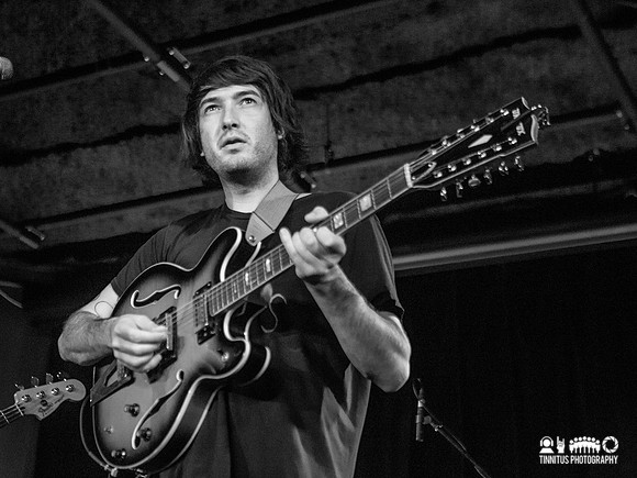 Mikal Cronin in concert