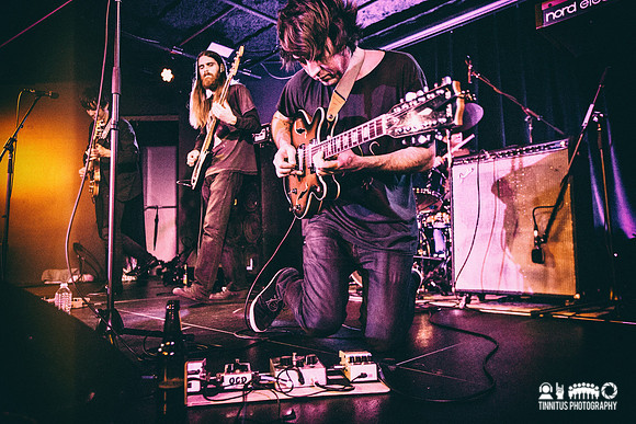 Mikal Cronin in concert