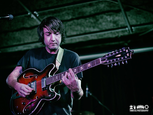 Mikal Cronin in concert