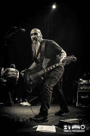 Neurosis in concert