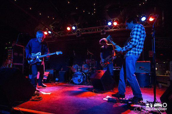 Lee Ranaldo and The Dust in concert