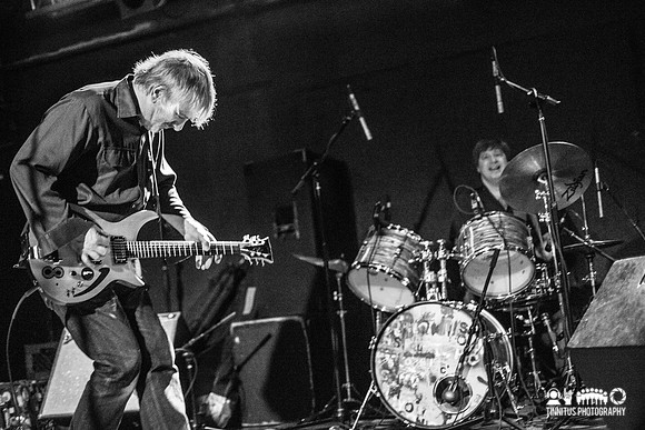Lee Ranaldo and The Dust in concert