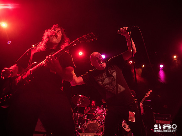 Kings Destroy in concert