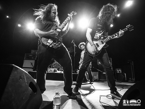 Kings Destroy in concert