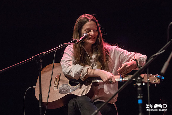 Meg Baird in concert