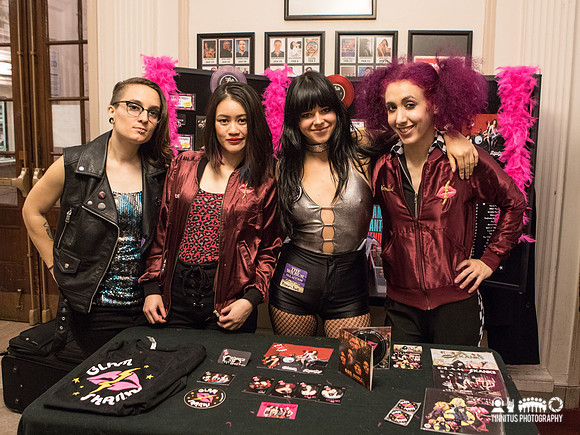 Glam Skanks in concert